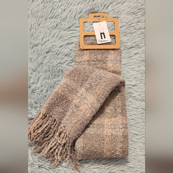 I am Accessories - I am Scarf